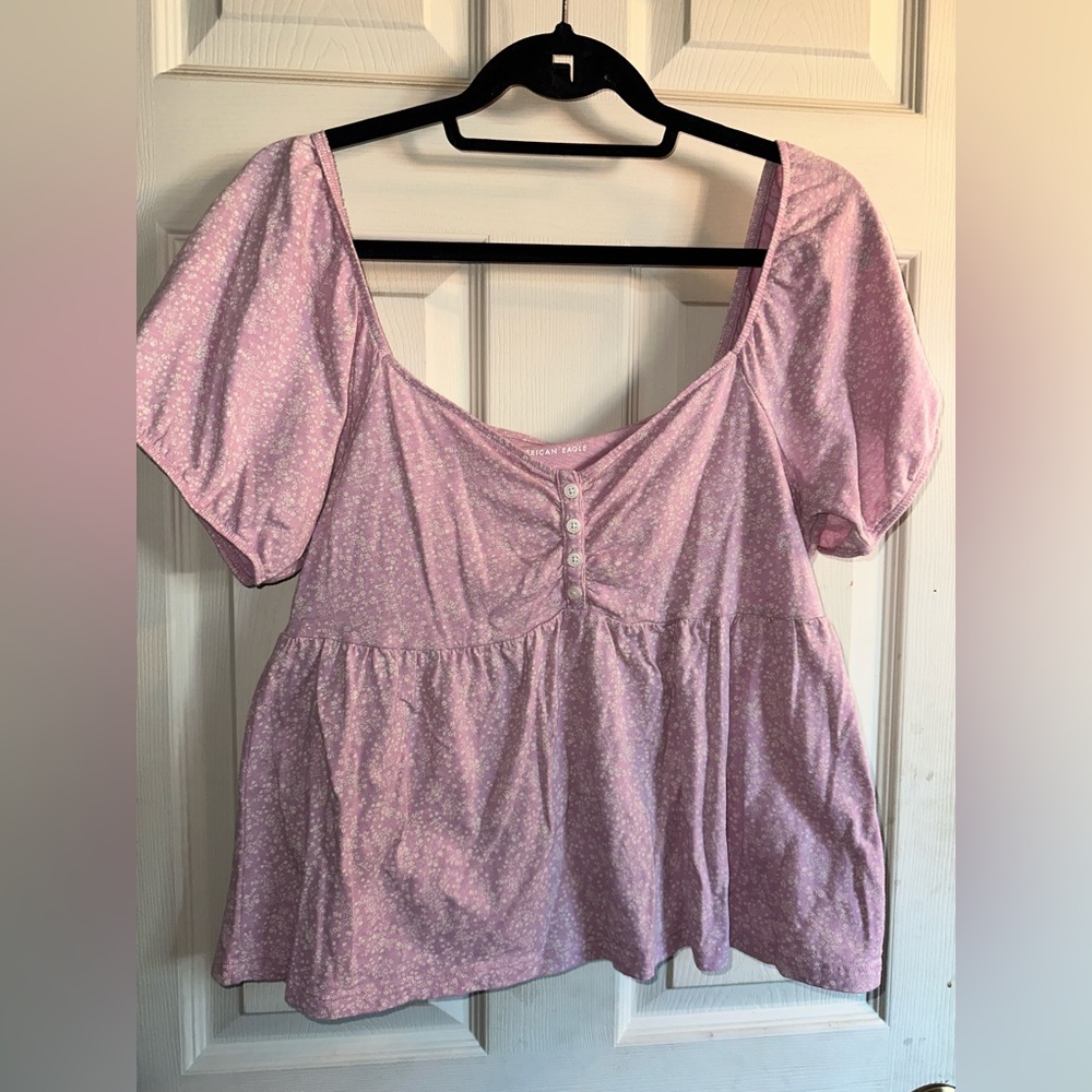 American Eagle Baby Doll floral print Tee